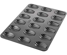 Forma do magdalenek EASY BAKING - 18 ciastek / Birkmann