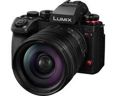 „Panasonic Lumix S 24-60mm f/2.8“ objektyvas
