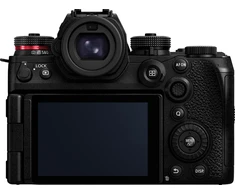 „Panasonic Lumix S1 II“ (DC-S1M2) korpusas