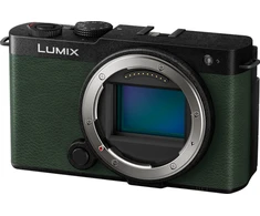 Panasonic Lumix DC-S9 korpusas tamsiai alyvuogių spalvos