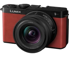 Panasonic Lumix S9 Crimson Raudona 18-40mm F/4.5-6.3