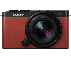 Panasonic Lumix S9 Crimson Raudona 18-40mm F/4.5-6.3
