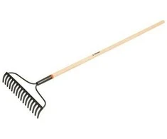 Truper dirvos grėblys su 16 plieninių dantų, medinė rankena, 137cm