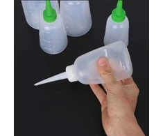 Oem 250 ml buteliukas su aplikatoriumi - talpykla skysčiams dozuoti