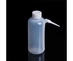 Oem Vandens butelis - šoninis dozatorius - taškinis skysčio dozatorius 500ml