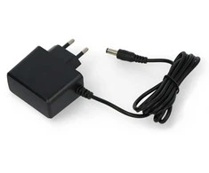 Akyga AK-PD-32 9V/1A maitinimo šaltinis Casio klaviatūroms - DC kištukas 5.5/1.4mm