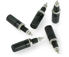 Oem AL2418 banana lizdas - juodas - 4mm - 5 vnt