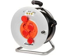 Blow PR-61 maitinimo ilgintuvas 4 lizdai su įžeminimu 50m metalinis būgnas 3x2.5mm
