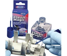 Deluxe Materials Prabangių medžiagų plastiko magija