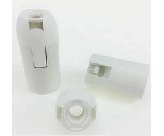 Oem E14 lizdas su lygia striuke - balta - Plastikinis lizdas