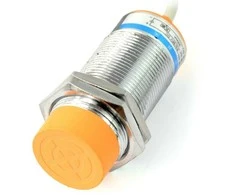 Oem Indukcinis atstumo jutiklis LJ30A3-15-Z/CY 15mm 6-36V