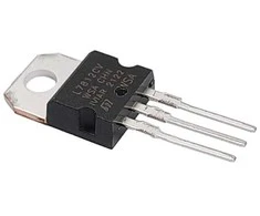 L7812 12V 1.5A įtampos reguliatorius - TO-220 korpusas