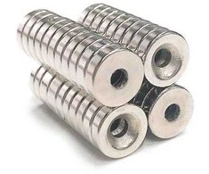 Oem Neodimio apvalus magnetas su M3 skyle 10x3x3mm