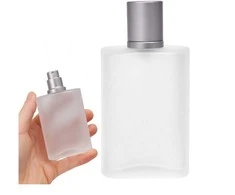 Plastikinis butelis su metaliniu dangteliu 30ml - mėginio buteliukas