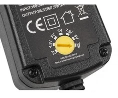 Universalus maitinimo šaltinis 220V 3-12V 1000mA Kemot