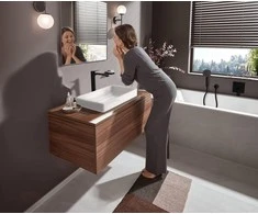Praustuvo maišytuvas Hansgrohe 75040670, su dugno vožtuvu, juodas matinis