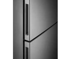 Šaldytuvas Electrolux LNC7ME32X3