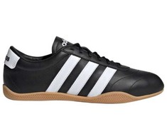 Adidas bateliai