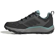 Adidas bateliai