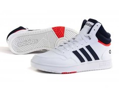 Adidas bateliai