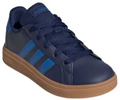 Adidas bateliai
