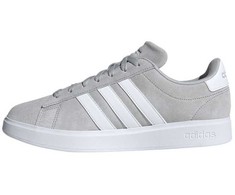 Adidas bateliai