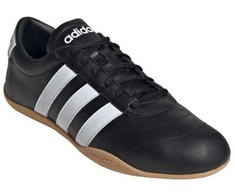 Adidas bateliai