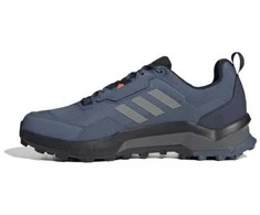 Adidas bateliai