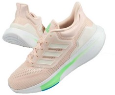 Adidas bateliai