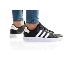 Adidas bateliai