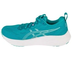 Asics bateliai