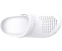 Clogs sandalai