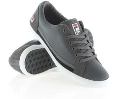 Fila Holdings Fila bateliai