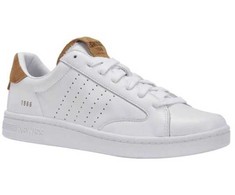 K-Swiss bateliai