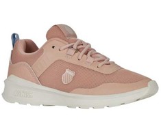 K-Swiss bateliai