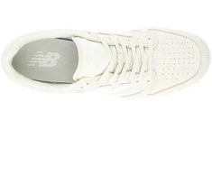 New Balance bateliai