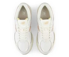 New Balance bateliai