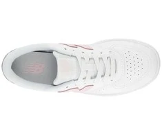 New Balance bateliai