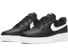 Nike bateliai