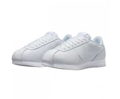 Nike bateliai
