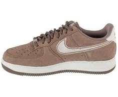 Nike bateliai