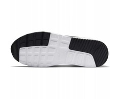 Nike bateliai