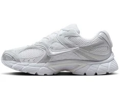 Nike bateliai