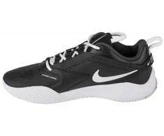 Nike bateliai