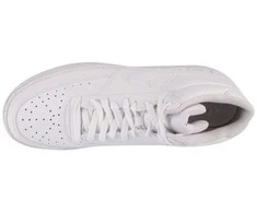 Nike bateliai