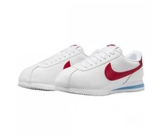 Nike bateliai