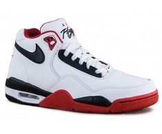 Nike bateliai
