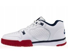 Nike bateliai