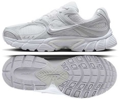 Nike bateliai