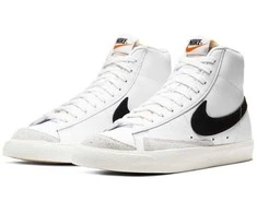 Nike bateliai